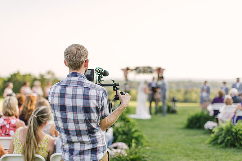 3 Tips To Find The Best Wedding Photographer