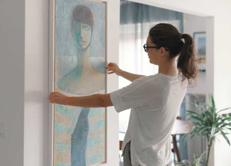 Four Mistakes To Avoid When Hanging An Acrylic Wall Art