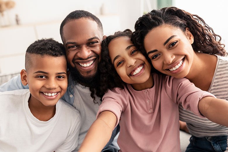 How To Look Good In Family Photos - Photo Book Press