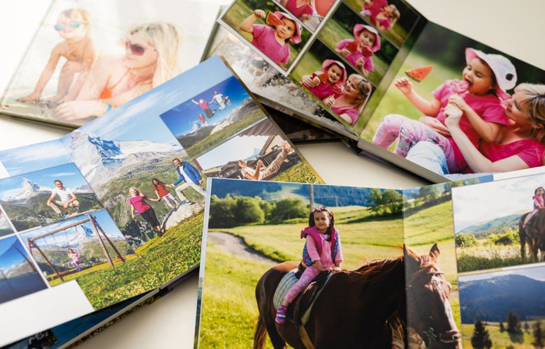 Layflat Photo Book Vs. Flush Mount Album: How Are They Different? - Libro de Fotos de Apertura Plana Vs. Álbum de Montaje Enrasado: ¿En Qué Se Diferencian? - Photo Book Press